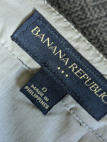 Banana Republic Women's Size 0 Mini Skirt Gray Wool - Picture 3 of 4