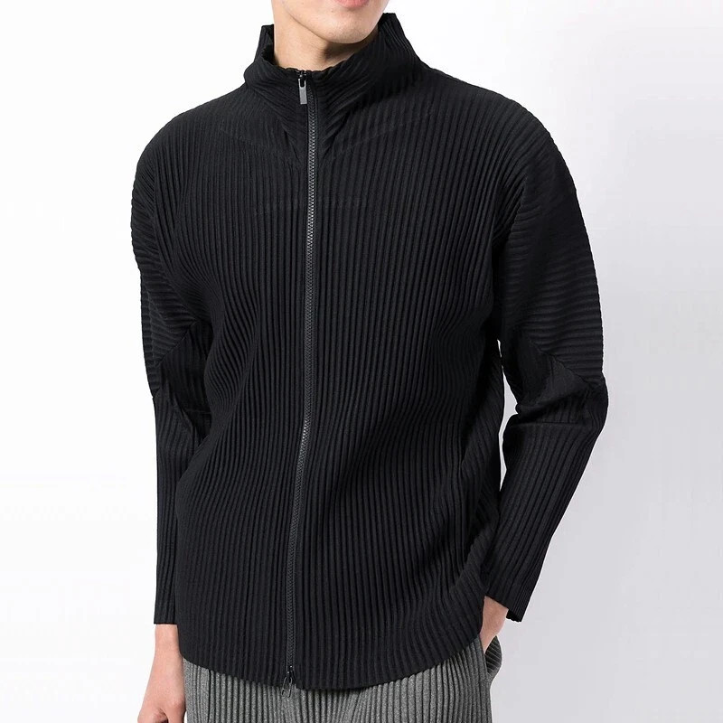 Homme Plisse Issey Miyake Pleated Long Sleeve Zip Up Jacket - Size 3 Black