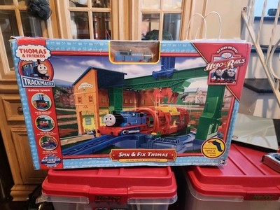 TRACKMASTER SPIN &FIX THOMAS!NIB FROM HERO OF THE RAILS MOVIE