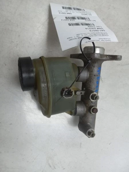 95-00 TOYOTA TACOMA SR5 2.7L 4X4 EN FRENO CILINDRO MAESTRO CON DEPÓSITO  Foto 3 de 4