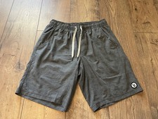 Vuori Mens Kore 8" inseam Shorts Gray Size Small