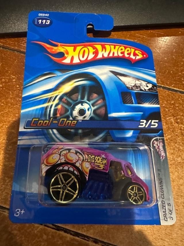 2005 Hot Wheels Cool-One #113 Purple