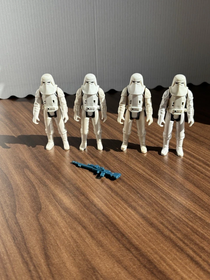 复古星球大战 1980 年肯纳雪地兵 4 件装霍斯冲锋队 LFL — 第 2/4 张图片