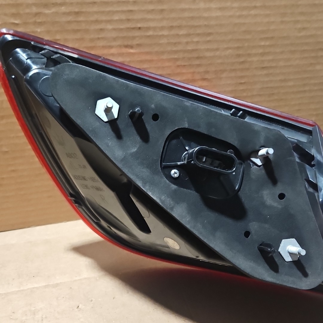 2014-2017 Maserati Quattroporte GTS Rear Right Outer Tail Light 1574 OEM