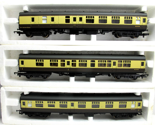 Schwader mit drei cremefarbenen & braunen Lima-Wagen - Spur O - verpackt - (3583) | Condition: Used