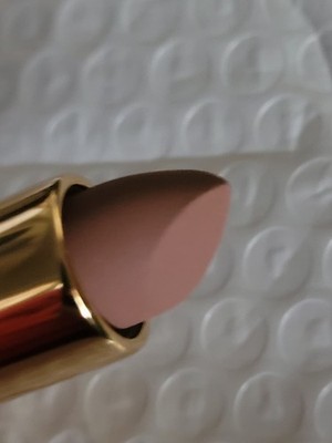 Gucci Rouge A Levres Mat Lipstick Matte Sonia Light Beige 120 Red Description