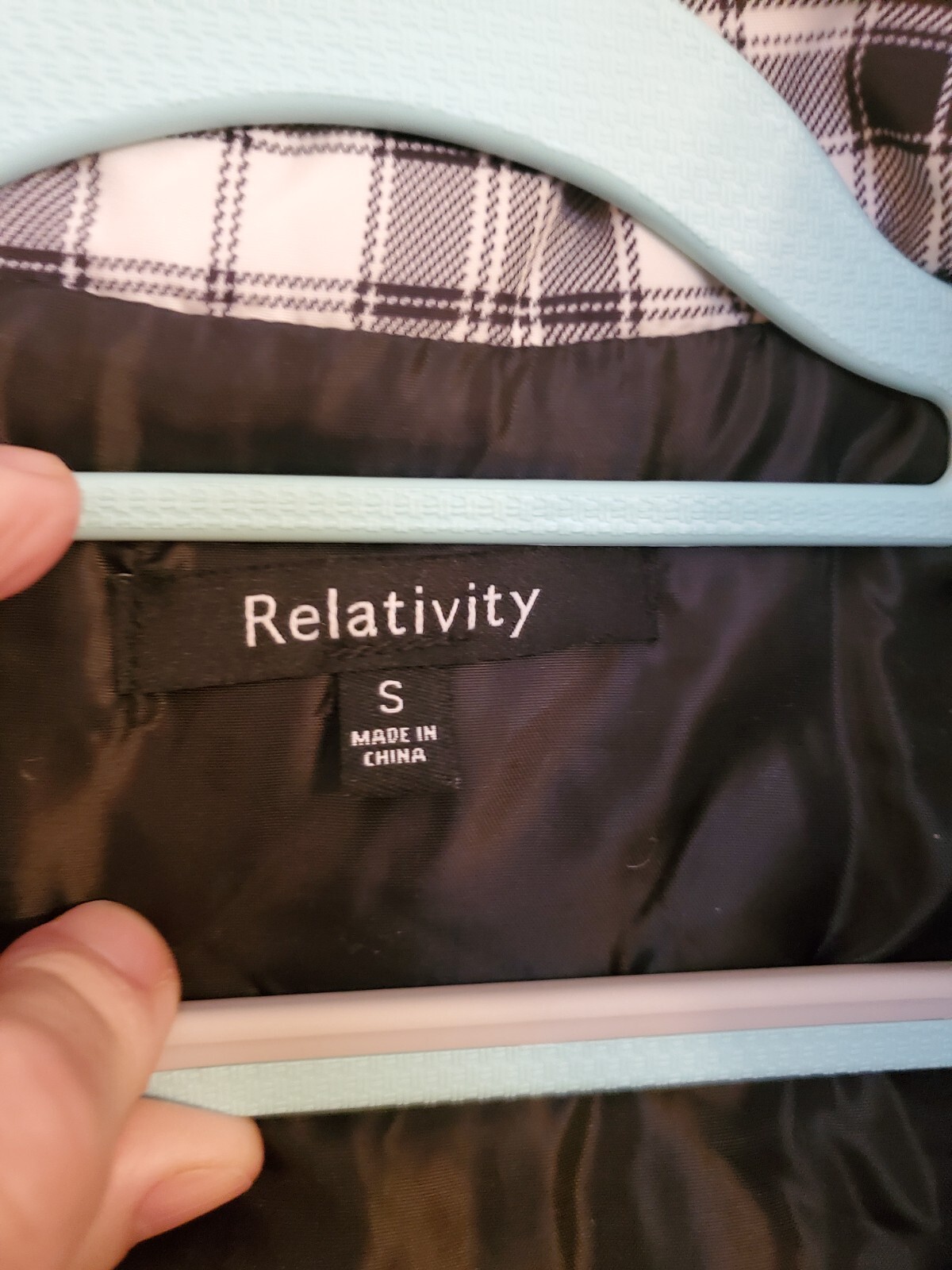 Relativity Plaid Full Zip Lightweight Puffer Vest… - image 4