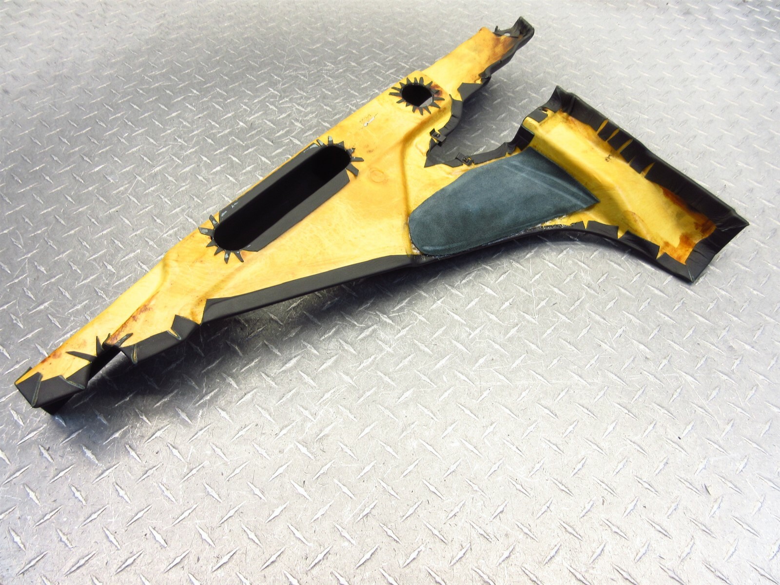 1995 Ferrari 355 F355 Spider Motronic 2.7 Right Rear Side Window Trim 644120