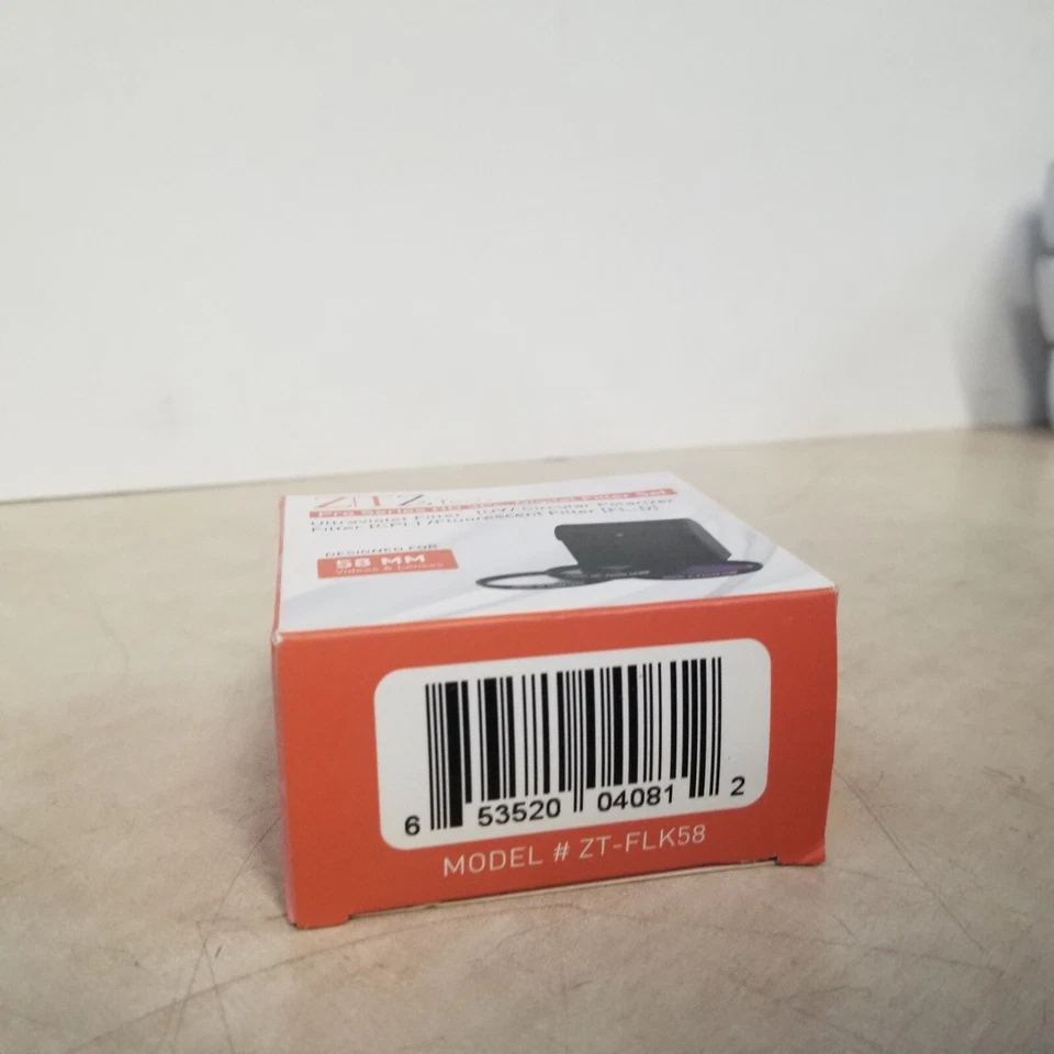 ZEIKOS - ZE-FLK58 58mm Professional Multi-Coated Glass 3-Piece Filter Kit - Image 3 of 4