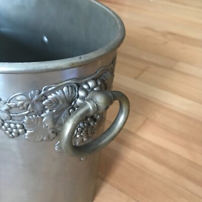 MOET CHANDON Champagne Ice Bucket Oval Vintage Silver Metal Grape