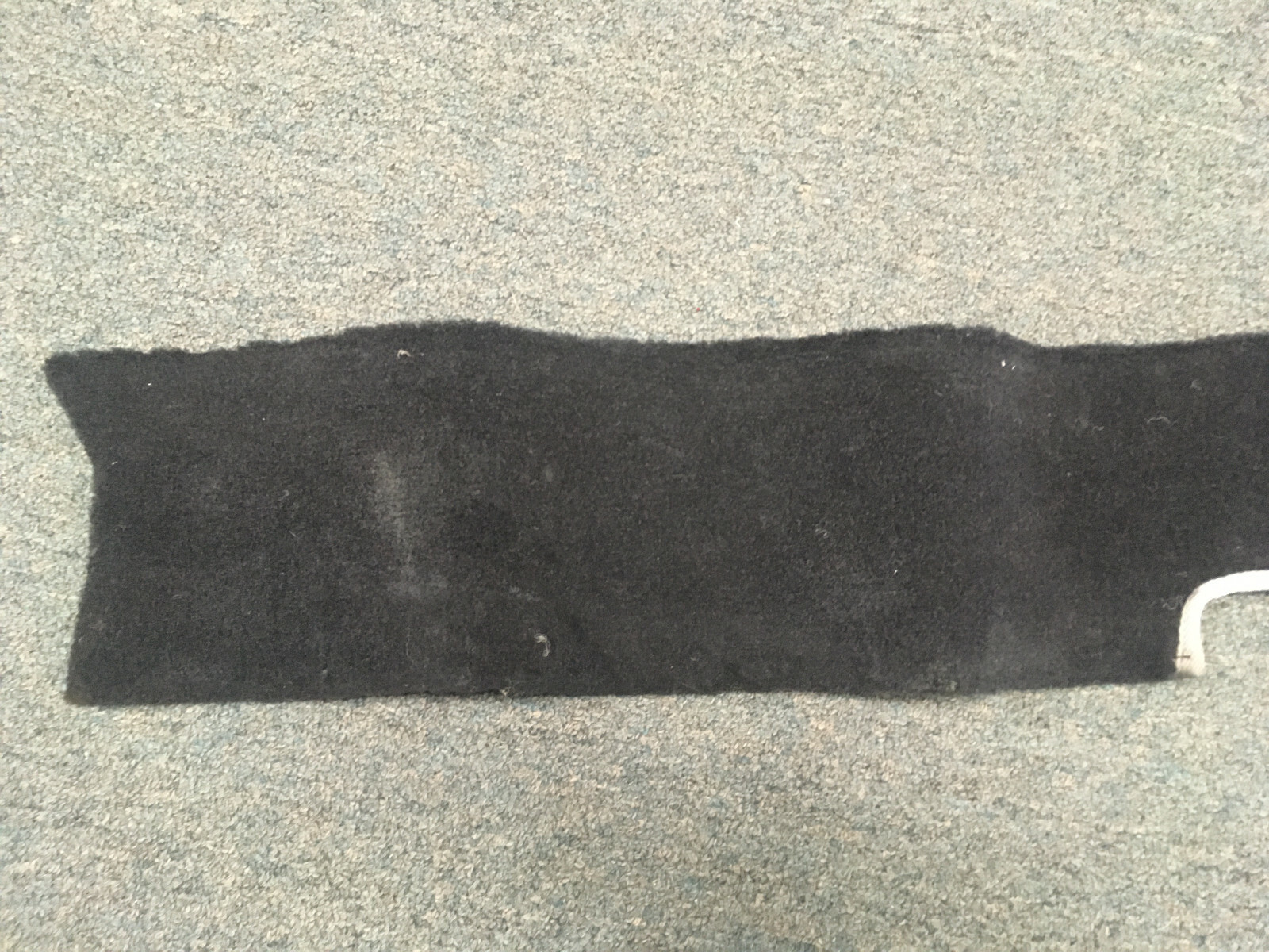 A117V0602K Lotus Elise RH sill carpet, black, used