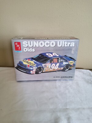 AMT 1/25 Model Kit Sunoco Ultra Olds NASCAR Item 6738