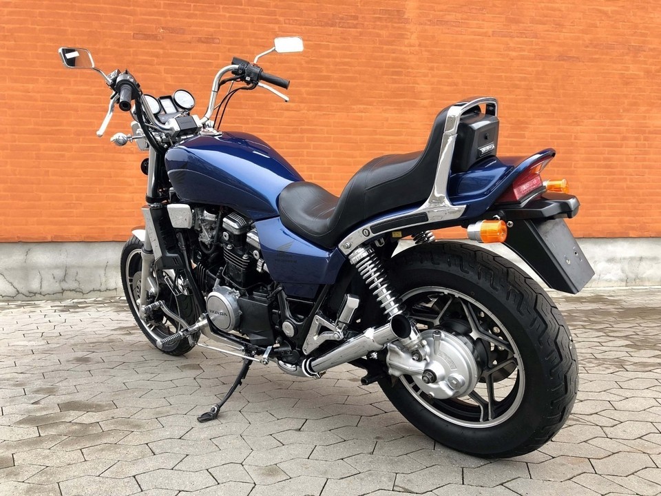 Honda 1100 vfc