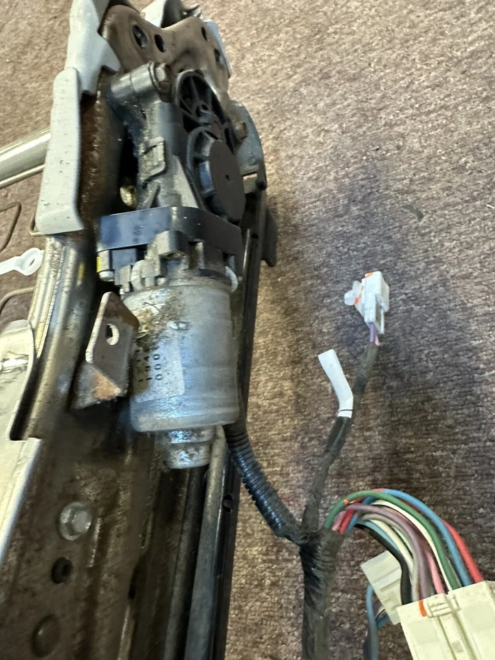 2016 TOYOTA SIENNA ПЕРЕДНЕЕ СИДЕНЬЕ XLE НИЖНЯЯ ПОДУШКА РАМА ОСНОВАНИЕ ЛЕВАЯ СТОРОНА OEM - Изображение 4 из 4