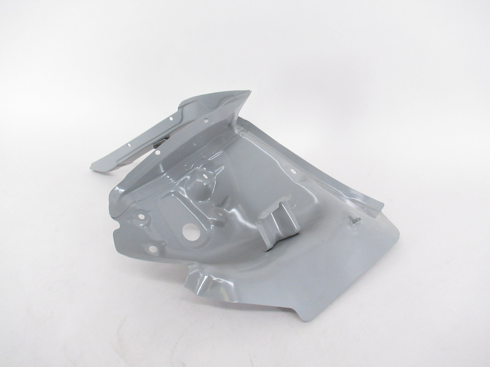 Genuine OEM Kia 71570 M6000 Left Rear Tail Lamp Pocket Panel 2019 