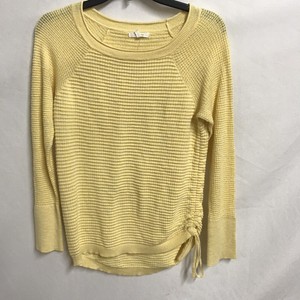 lightweight yellow sweater