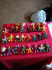 Imaginext Playskool Marvel Heroes Avengers Lot of 28 Action Figures 2.5”