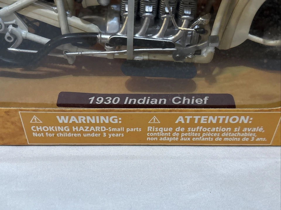1930 Indian Chief Model Motorcycle Die-cast 1:12 Scale - Image 3 of 4