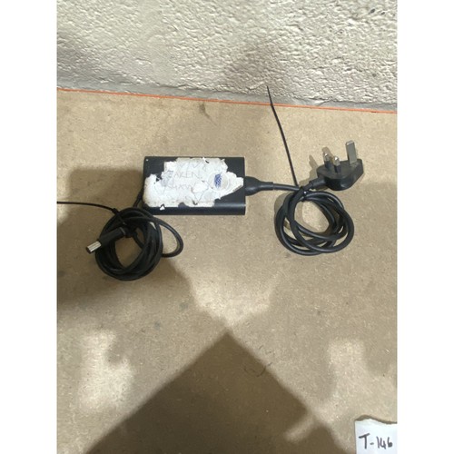 Dell HA65NM130 Netzteil schwarz 65W 19,5V für Latitude 3340/E5250 Laptop