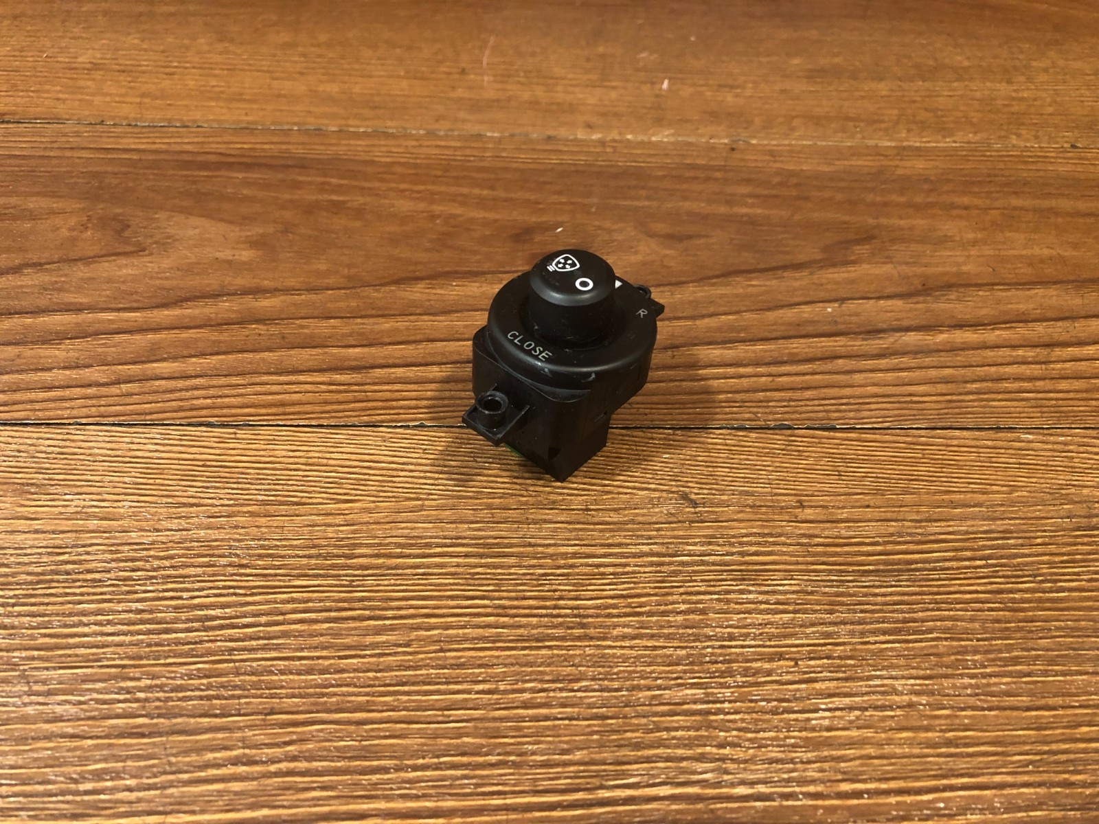 2003-2019 MASERATI QUATTROPORTE GRANTURISMO MIRROR BUTTON SWITCH CONTROL OEM