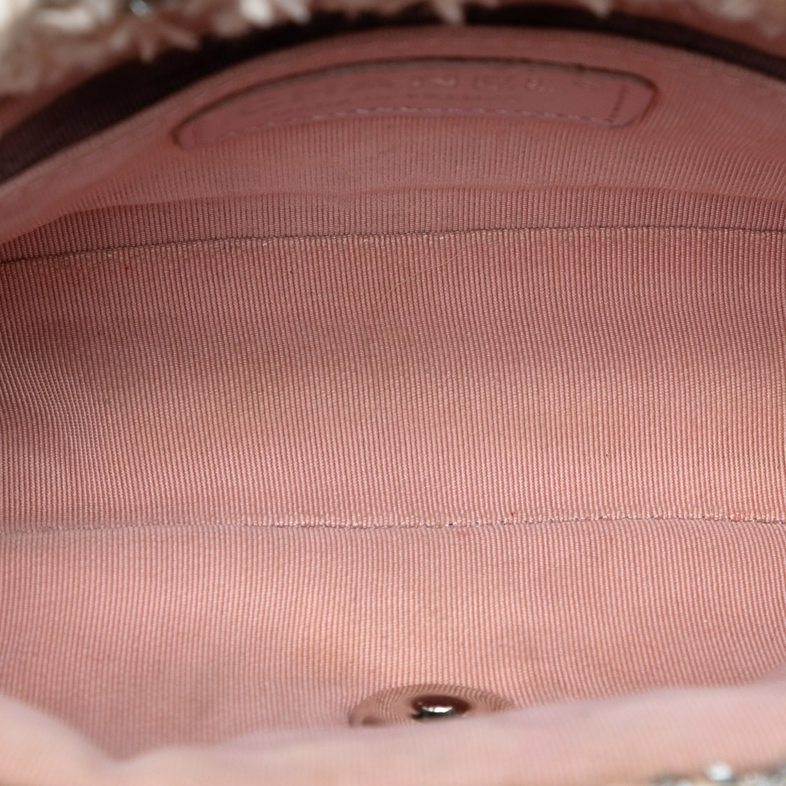 Authenticated Chanel Mini Rectangular Classic  Si… - image 4