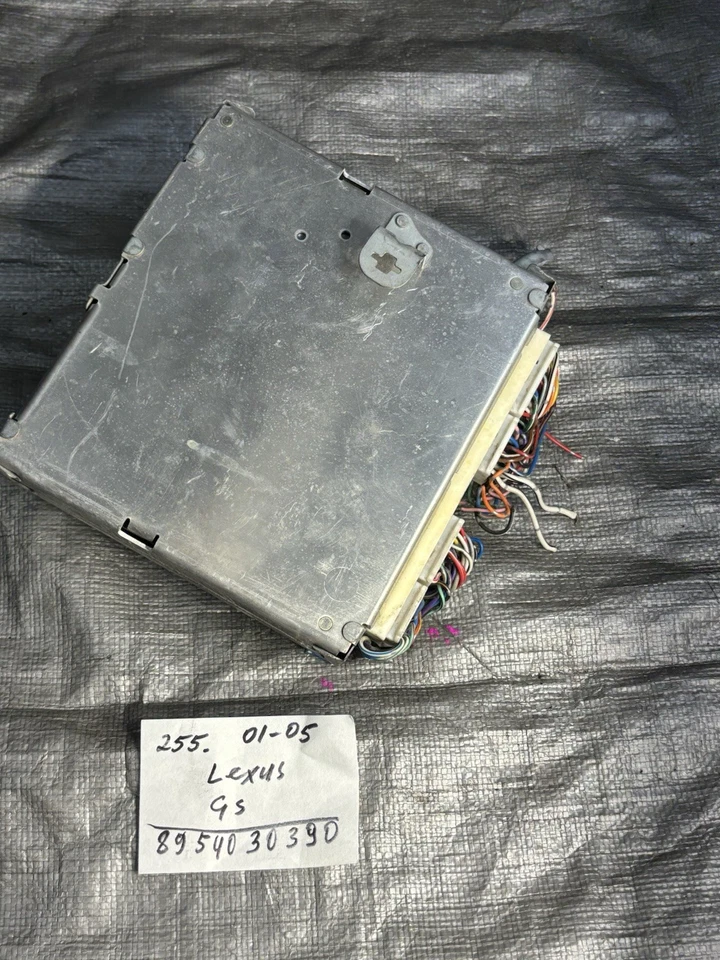 Módulo de control del sistema de frenos antibloqueo Lexus GS400 1998-1999 ABS OEM 89540-30390 Foto 3 de 4
