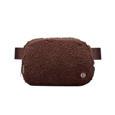Lululemon Everywhere 2L Belt Bag Women's One Size Lg Fleece Brown Fanny Pack