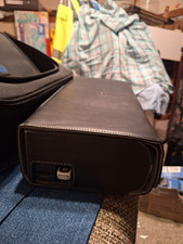 HP Black Nylon Messenger Bag Padded for 10 in Laptop, Logo Pattern