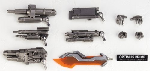 Revoltech SERIES 30 Transformers 3 Dark of the Moon Optimus Prime - Picture 2 of 10