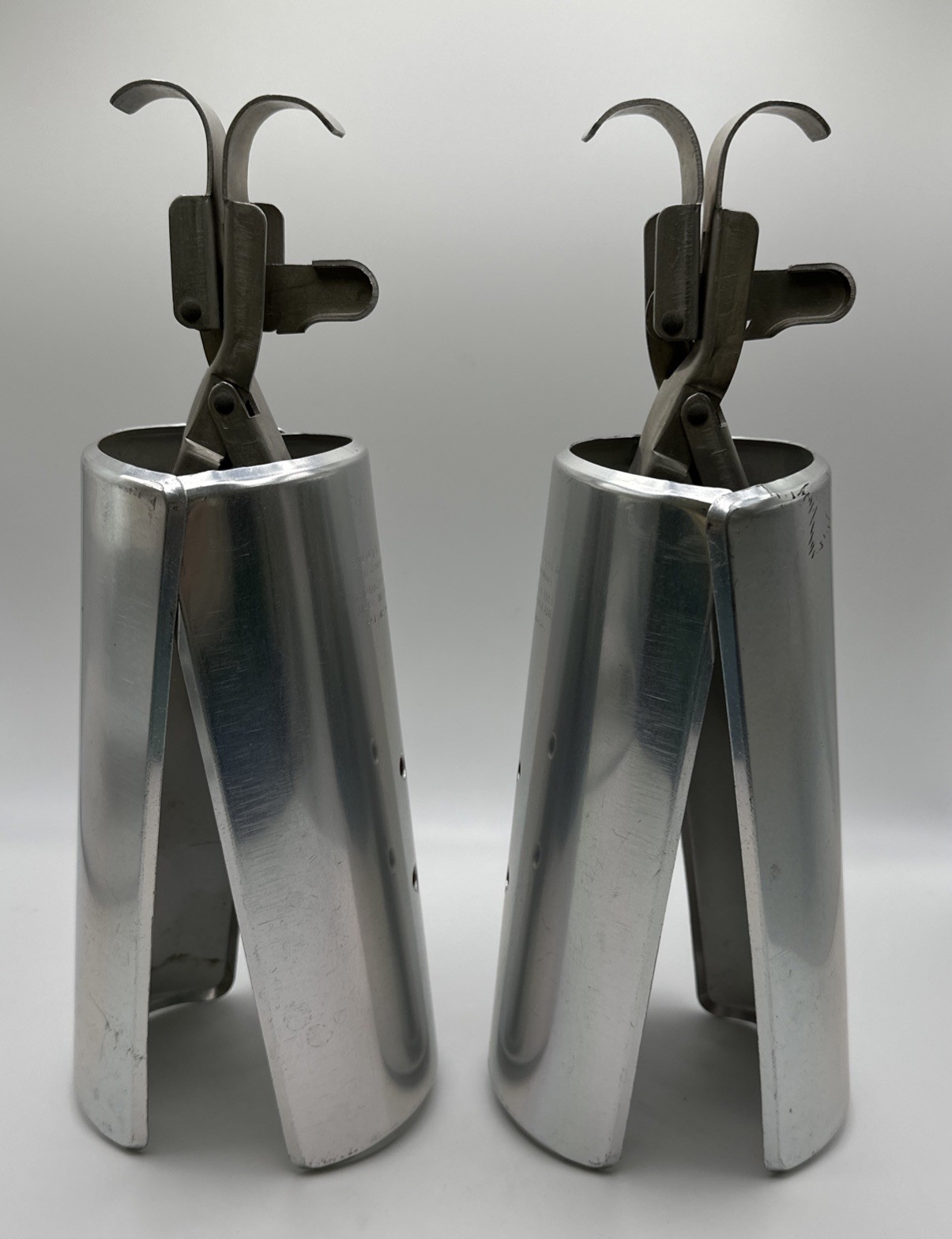 VTG BOOTLEGGER Pr Riding Boot Tree Aluminum English Western Bike Boots 24AUP