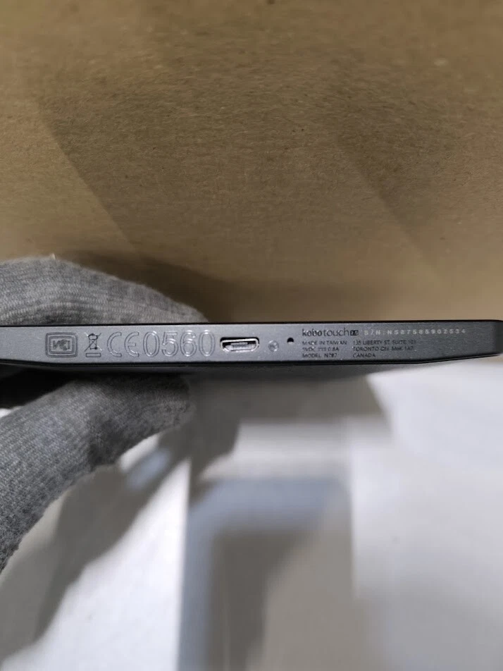 Kobo Touch 2.0 eReader - Funktioniert Nicht, Gebrauchsspuren, Kein Ladegerät - Bild 2 von 4