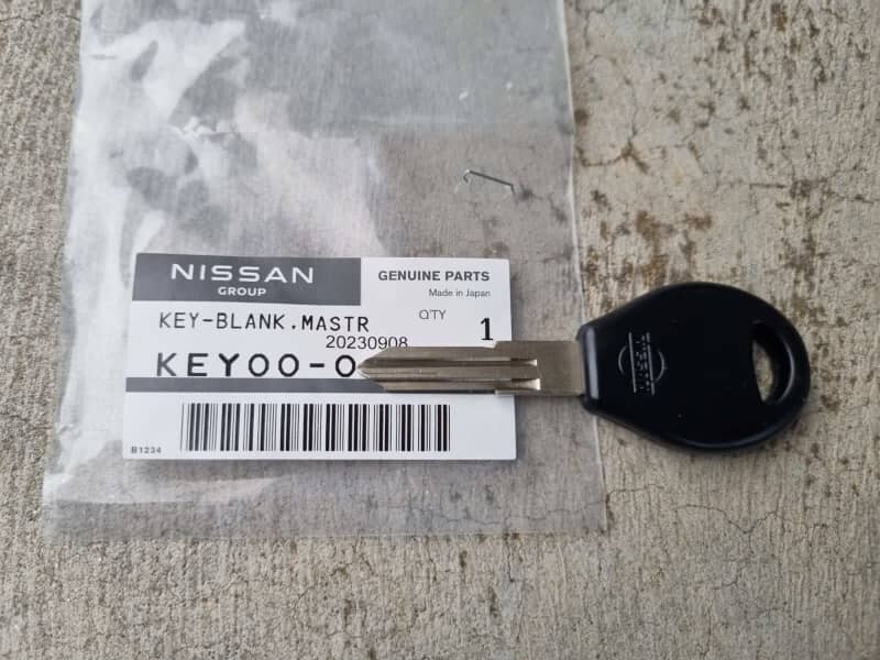 Genuine Nissan Key Blank - Metal Ignition/Door Key For Skyline GTS, GTST, GTR R32, R33 Models