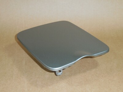04-07 VOLVO S60 S80 V70 XC70 XC90 Fuel Filler Gas Door code 471
