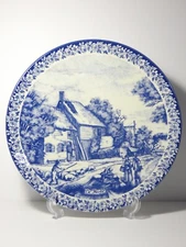 DELFTS BLAUW CHEMKEFA HOLLAND WHITE BLUE 11.5" COLLECTORS WALL PLATE DE HERFST