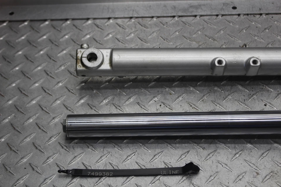 Yamaha Virago 250 XV250 1995 horquillas delanteras reconstruidas juego de suspensión de choque par Foto 2 de 4