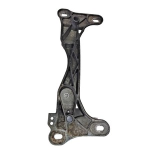 BMW 1 er E81 E87 E88 E82 E84 E90 E91 E92 E93 LCI Getriebeträger 6771064