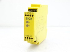 SICK UE10-4XT2D2 Relay