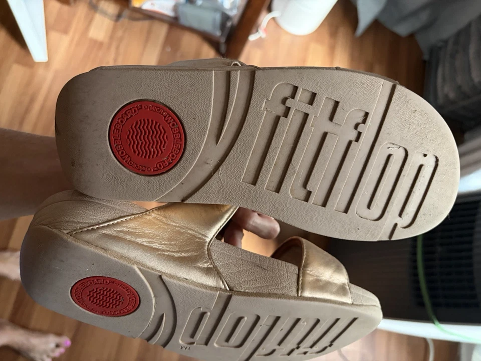 FitFlop Women's Leather Sandals Gold Size 7 - Image 3 of 4