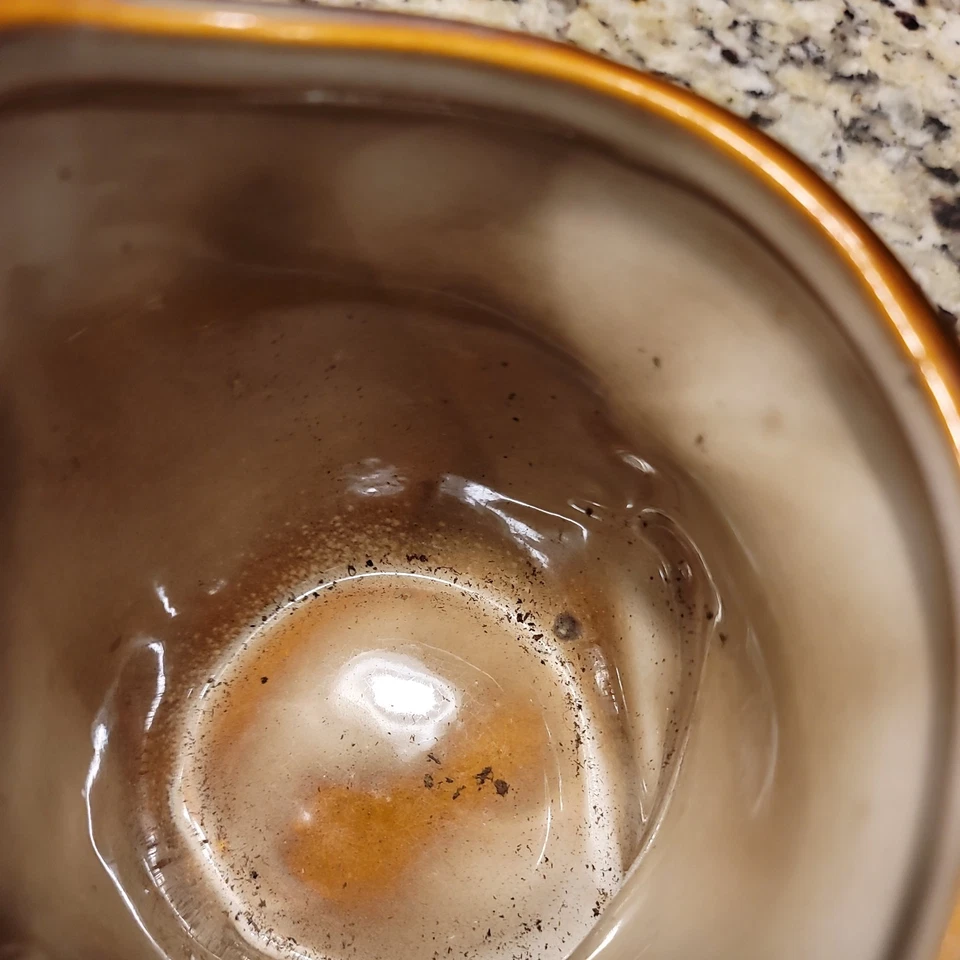 Vaso de cerâmica coruja Burton e Burton pintado à mão 5" de altura vintage raro colecionável - Imagem 2 de 4