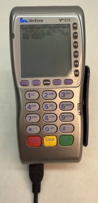 VeriFone Vx670-G Tamper Detected - For Parts or Repair - Powers On- With Cable.