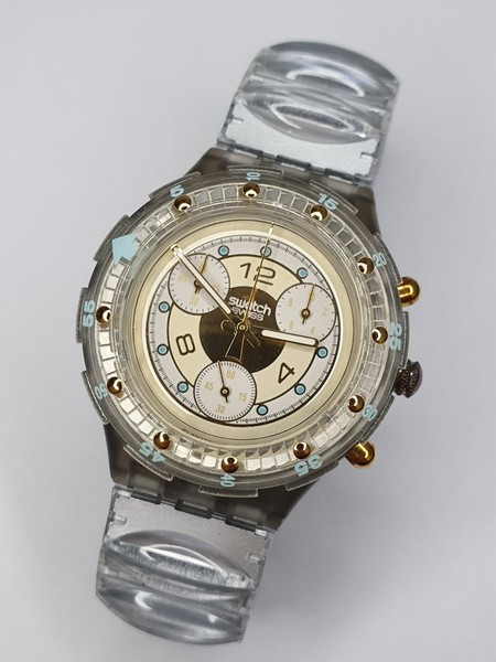 Swatch AquaChrono Golden Rivet SEM100 - functional - 43mm