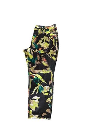 Avia Women's Active Allover Print Performance Capri Legging with Mesh Inserts XL