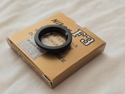 Original Nikon F3 Eyepiece in box 19mm in Excellent Condition