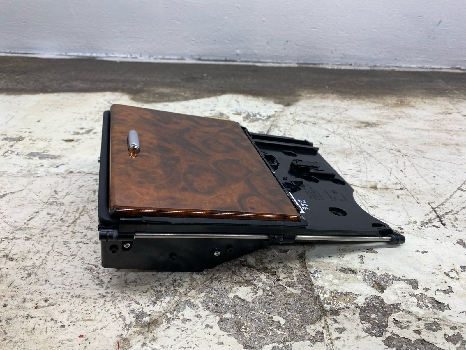 2010-2020 BENTLEY MULSANNE OEM FRONT CENTER CONSOLE STORAGE SLIDING TRAY PANEL