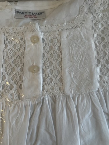 Nuevo Camisón Celta Past Times Bordado Crema/Blanco Camisón NUEVO Talla Única - Imagen 6 de 7