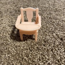 VINTAGE DOLL HOUSE RENWAL BABY NURSERY PINK POTTY TRAINING CHAIR