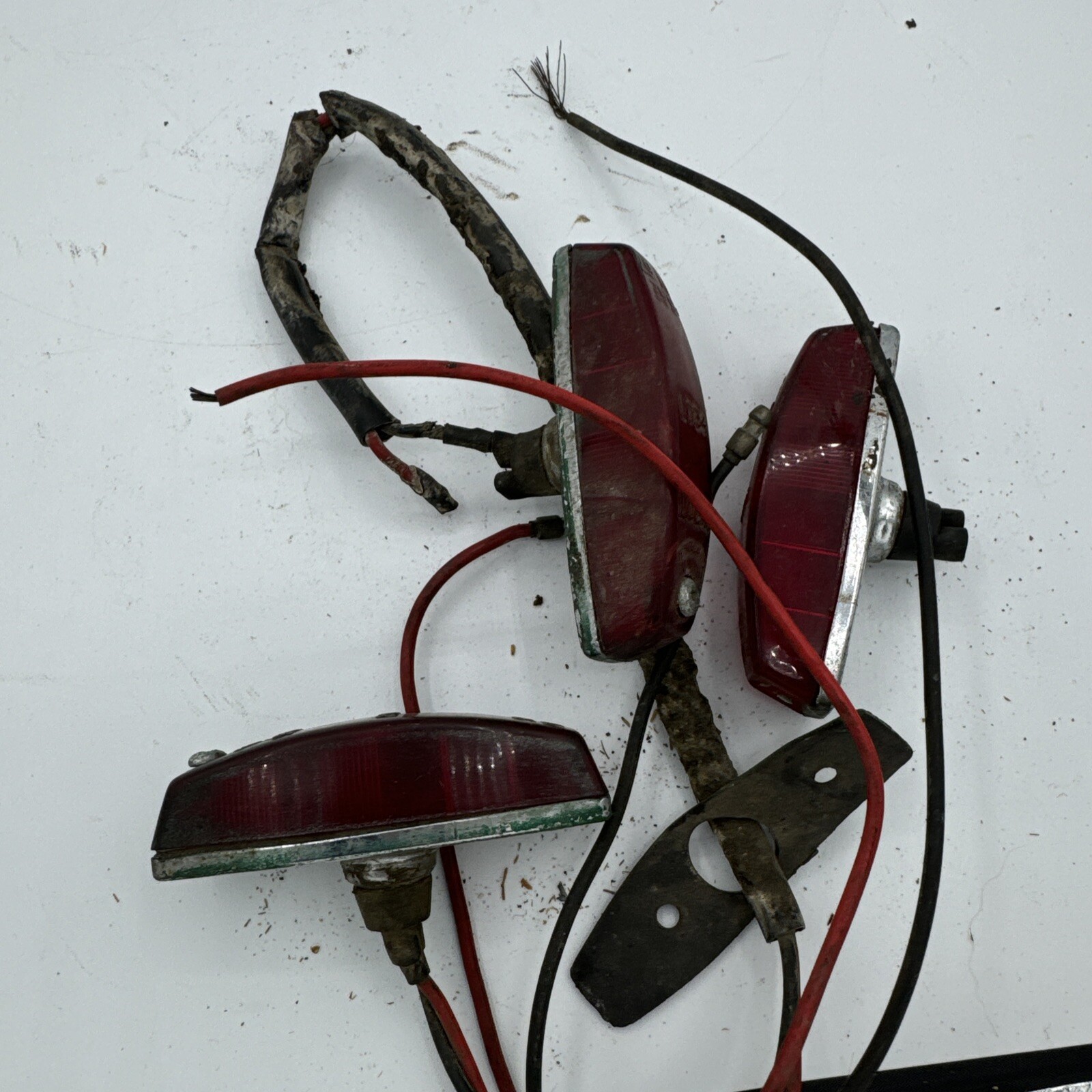 L734 Side Lamp Repeater Pair Lucas OEM Triumph/Lotus,etc. With Extra