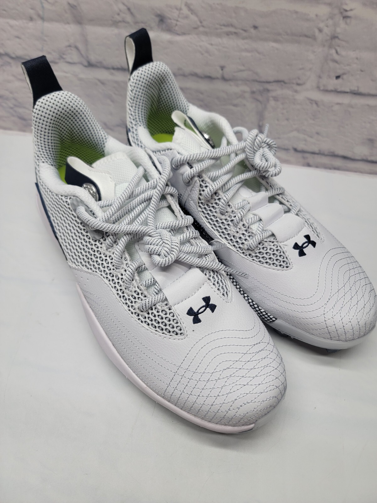 UA Harper 7 Elite TPU Baseball Cleats White Navy Blue 3025585-401 Men’s Size 9.5