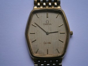 Lot-Art | Omega DeVille Gold Plated Stainless Steel Quartz Wristwatch