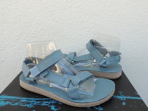 teva original universal crafted leather